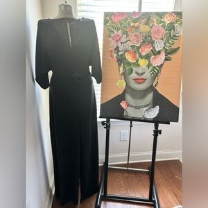 NWOT BOOHOO BLACK, V NECK, WAIST CUTOUT,  WIDE LEG JUMPSUIT.